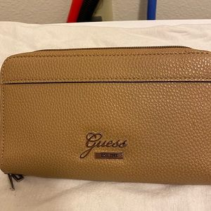 Guess wallet “Large”